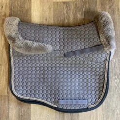 Mattes Custom Dressage Pad -Pet Supply Store IMG 8035 77a0910d 491e 43b6 a21c 968249710015