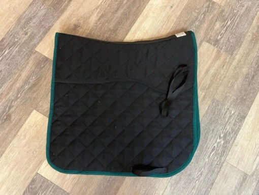 Equimode Dressage Saddle Pads -Pet Supply Store image2 cf566e5a 26d1 45f7 9a76 13b34d955353